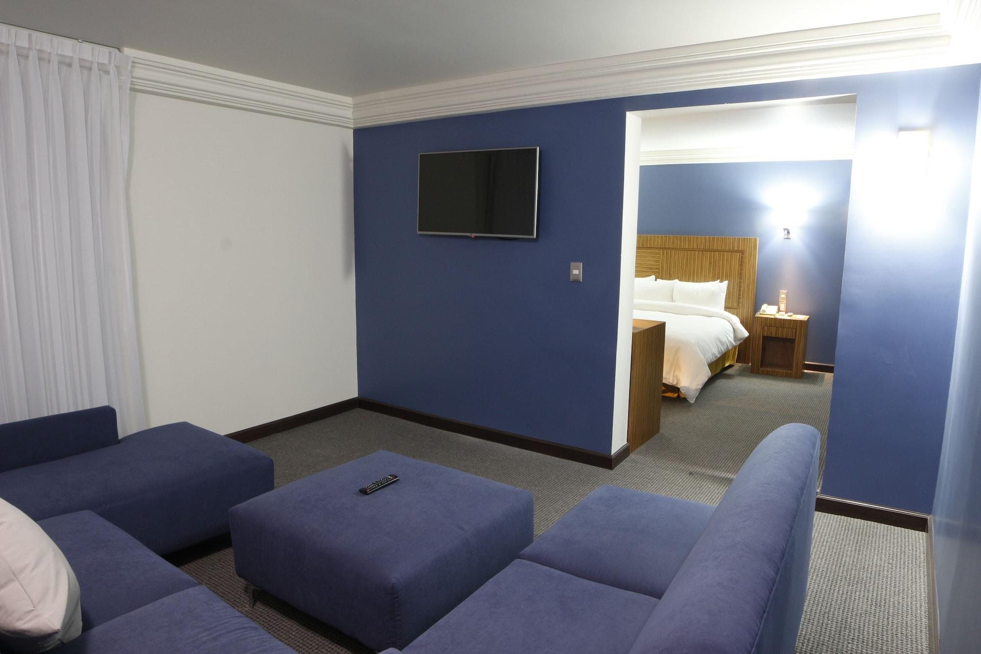 Radisson Hotel & Convention Center טולוקה מראה חיצוני תמונה